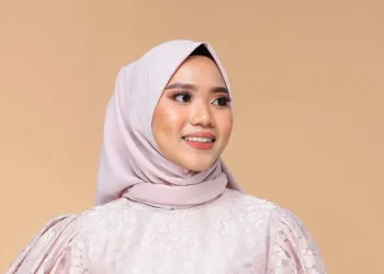 12 Model Gamis Brokat Elegan untuk Berbagai Bentuk Tubuh agar Tampak Anggun dan Percaya Diri