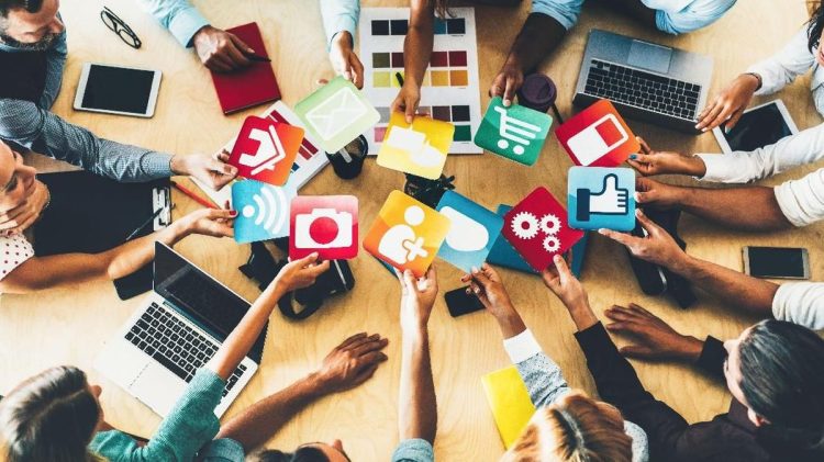 Peneliti Belanda Menilai Fenomena Buzzer Sebagai Industri di Indonesia