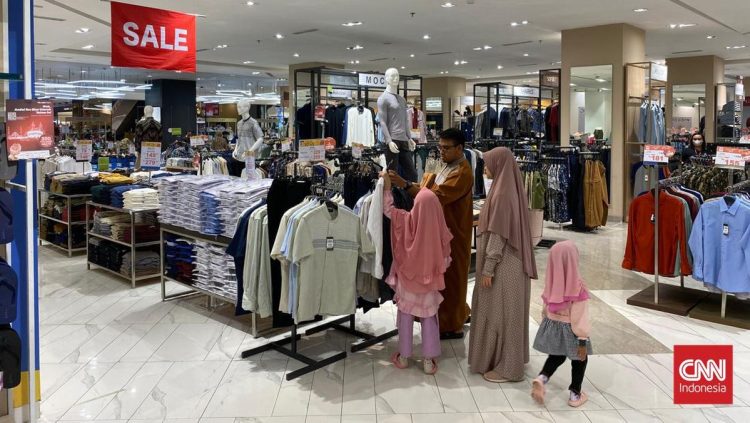 Pakaian Anak Diskon Hingga 70 Persen di Full Day Sale