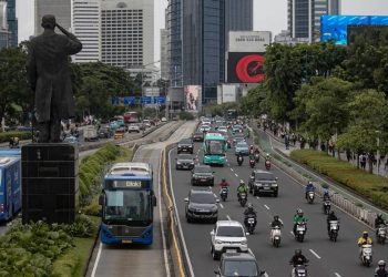Seluruh Rute Transjakarta Aktif Meski Beberapa Halte Dialihkan