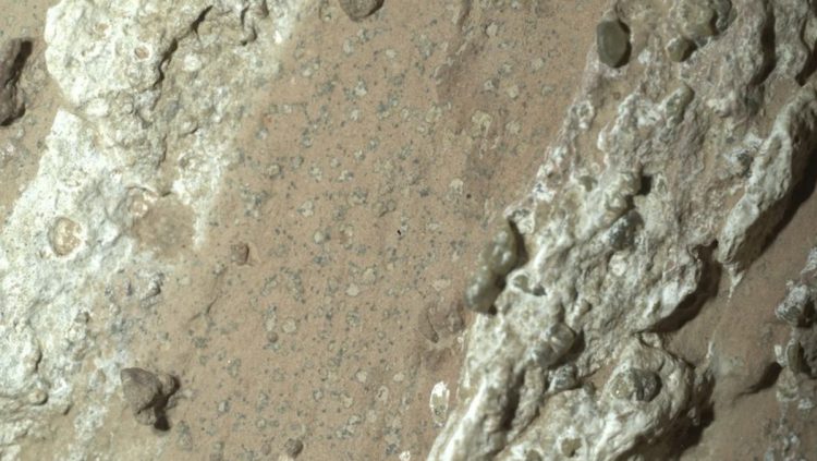 Tanda Kehidupan Paling Jelas di Mars Ditemukan oleh NASA Ini Buktinya