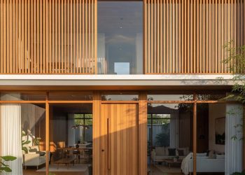 7 Model Rumah Minimalis Modern Aksen Kayu untuk Hunian Nyaman dan Menawan