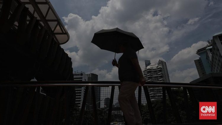 Prediksi Suhu Surabaya Naik 5 Derajat pada 2050 menurut Studi BRIN