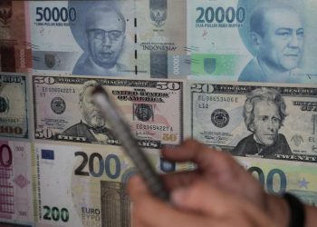 Rupiah Turun ke Rp16.581 per Dolar AS Hari Ini