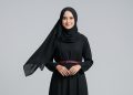 7 Model Gamis Hitam Kombinasi Belt Slim Look yang Tetap Syari 2025