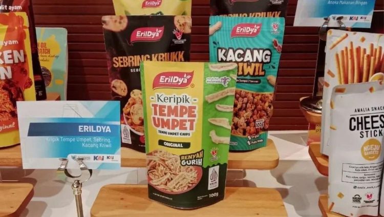 Pendampingan Antar UMKM Erildya Cemilan Family Meningkatkan Kelas Usaha