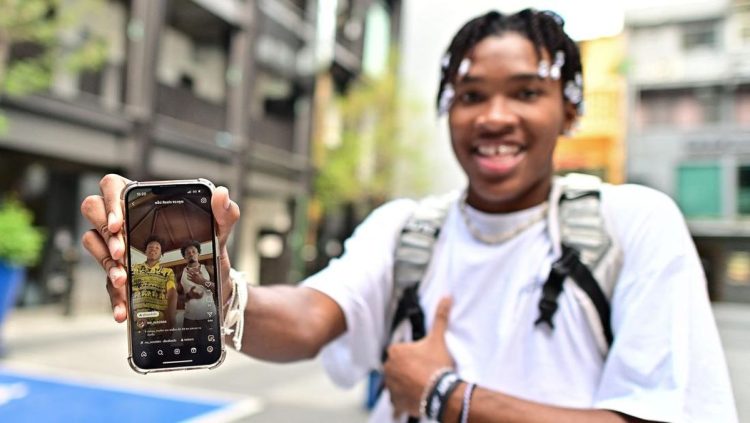 Respons SAFENet atas Usulan Sertifikasi Influencer Tidak Bisa Sembarangan