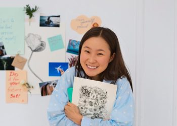 20 Contoh Biografi Menarik dan Mudah Ditiru untuk Diri Sendiri