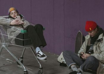 6 Metode Mengajarkan Remaja Cara Mengelola Uang