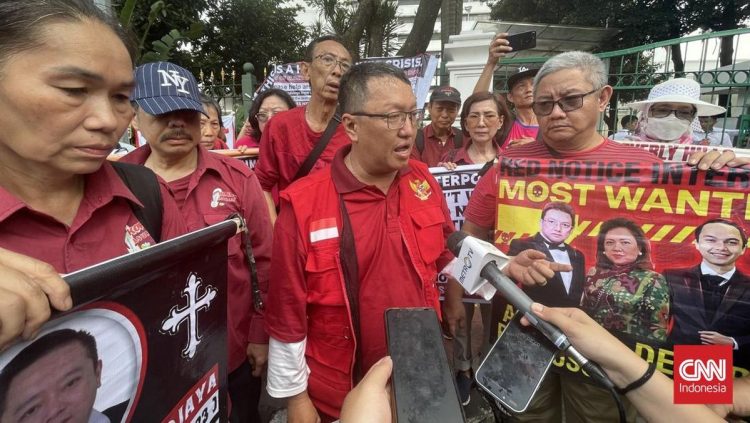 Aksi Korban Wanaartha di Kedubes AS dan Kemlu untuk Menyatukan Tuntutan