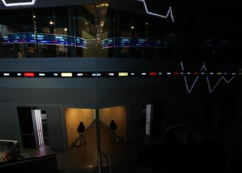 IHSG Diprediksi Menguat Hari Ini